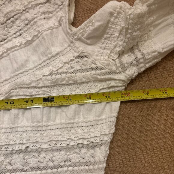 Cinq A Sept Lace Blouse Top Womens Medium Ivory Cold Shoulder Mockneck Boho - Picture 8 of 8
